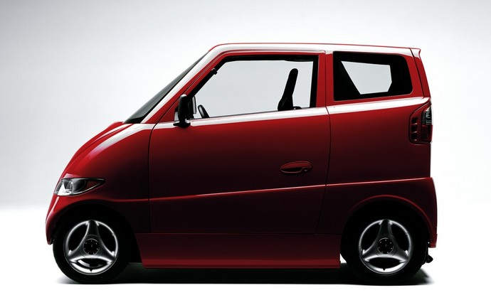 Самый узкий автомобиль: Tango T600