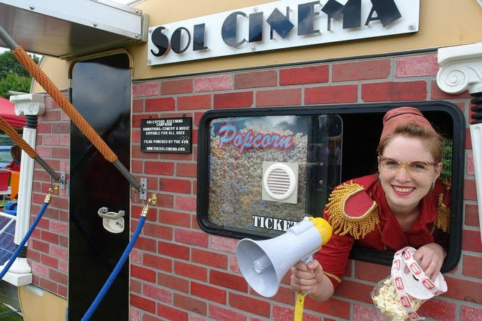 Самый маленький кинотеатр: The Sol Cinema