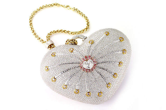 Самая дорогая сумочка: 1001 Nights Diamond Purse