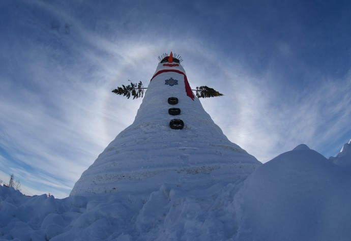 Самый высокий снеговик: Olympia SnowWoman