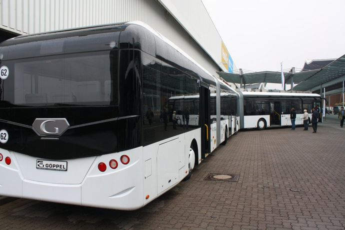Самый длинный автобус: AutoTram Extra Grand