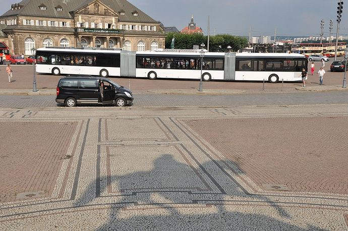 Самый длинный автобус: AutoTram Extra Grand