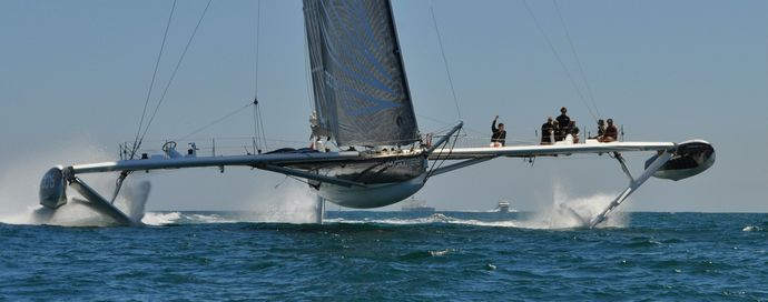 Самый быстрый парусник: Hydroptere