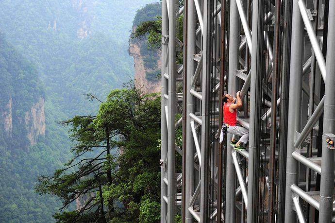 Самый высокий наружный лифт: Bailong Elevator