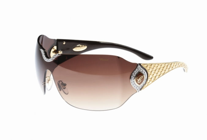 В Дубае выставили на продажу самые дорогие солнцезащитные очки Jewel Sunglasses