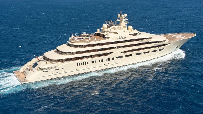 Яхта Dilbar, длина - 156м